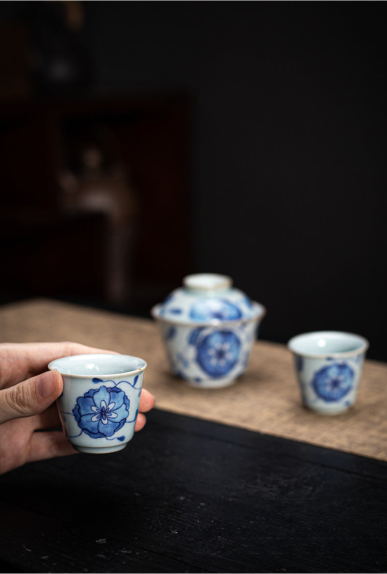 Gohobi Blue and White Lotus Gaiwan Three-Piece Set