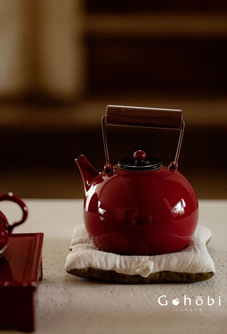 Gohobi Japanese Red Beam Teapot – Alcohol Lamp Style Tea Brewer