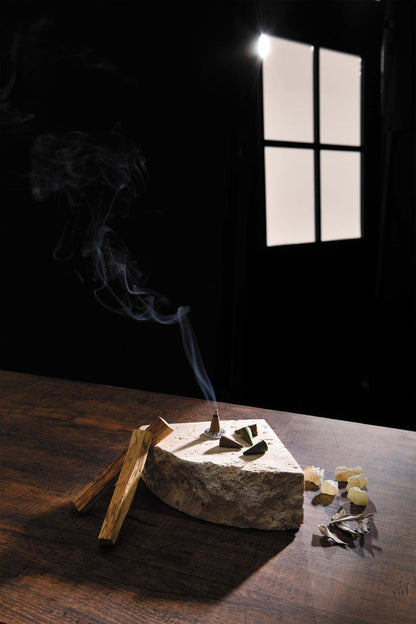 Incense Cones with Palo Santo Essential Oil - KOUSAIDO [Made in Japan]