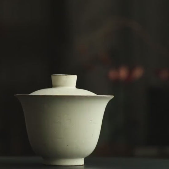 Gohobi Handmade white ceramic Gaiwan Chinese Gongfu tea Japanese Teacup small green tea cup  [Pulverised white collection]