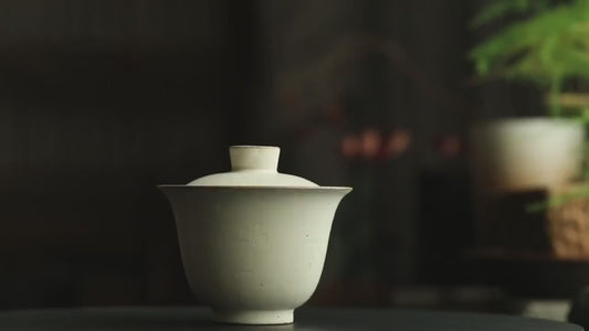 Gohobi Handmade white ceramic Gaiwan Chinese Gongfu tea Japanese Teacup small green tea cup  [Pulverised white collection]