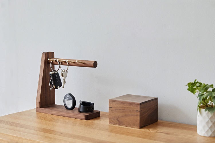 Key rack wood best sale
