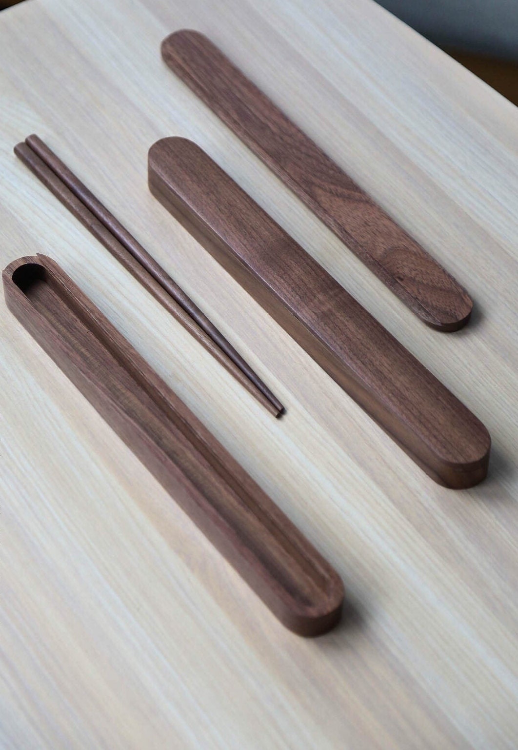 Gohobi A set of walnut chopsticks and box Chinese Japanese chopsticks oriental Gift ideas Table utensils