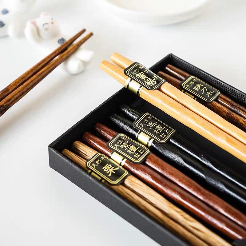 Gohobi a set of 5 pairs of Japanese Wood chopsticks for daily use Chinese chopsticks set oriental Gift ideas Table utensils