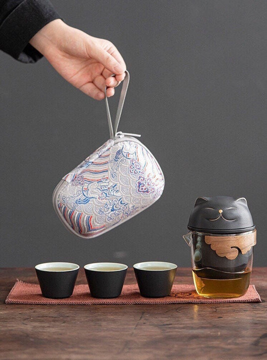 Gohobi Cat tea cup [UK stock- FREE Travel case] with Infuser and 3 small tea cups, office Tea Mug with Lid, Lucky cat Japanese cat tea mug