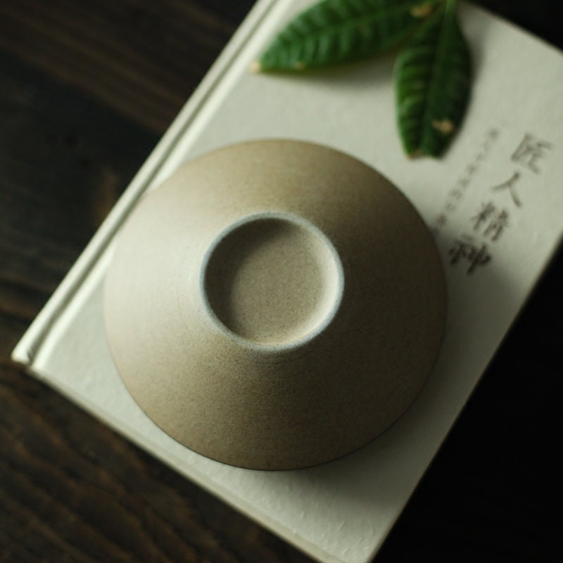 Gohobi Handmade Ceramic incense burner black Incense stick holder Gongfu tea Japanese