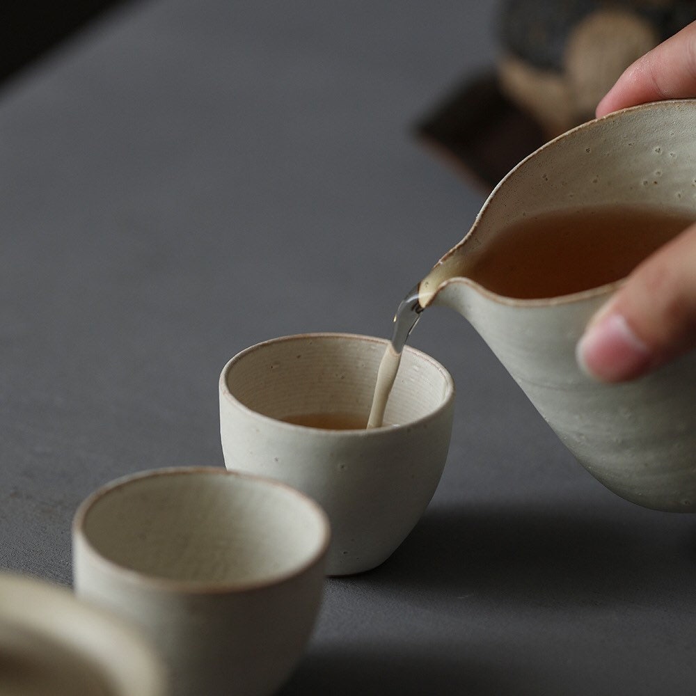Gohobi Handmade white ceramic Gaiwan Chinese Gongfu tea Japanese Teacup small green tea cup  [Pulverised white collection] 