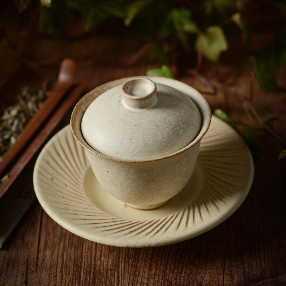 Gohobi Handmade white ceramic Gaiwan Chinese Gongfu tea Japanese Teacup small green tea cup  [Pulverised white collection] 