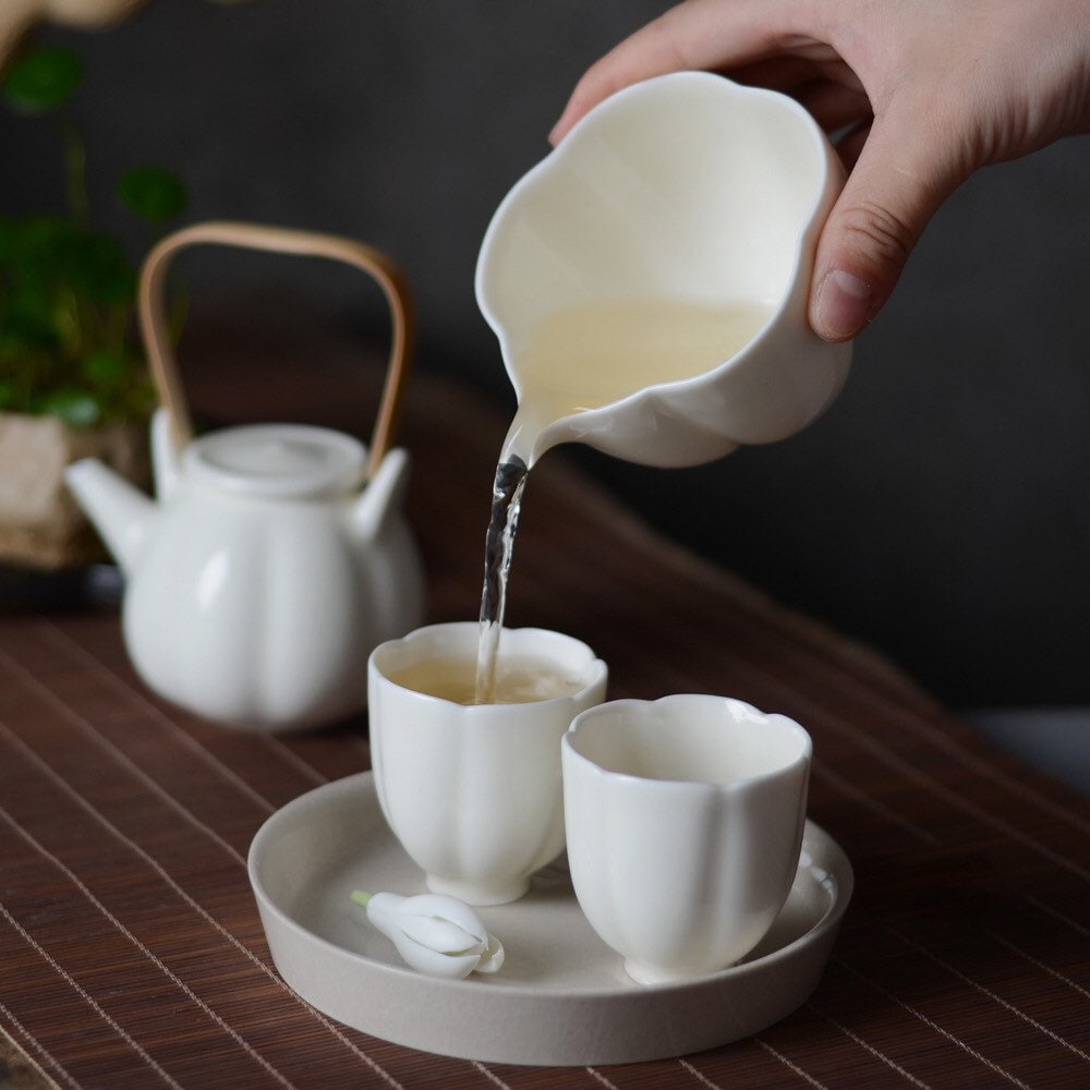 Gohobi Handmade ceramic Gaiwan Chinese Gongfu tea Japanese Teacup small green tea cup [White gloss collection] 