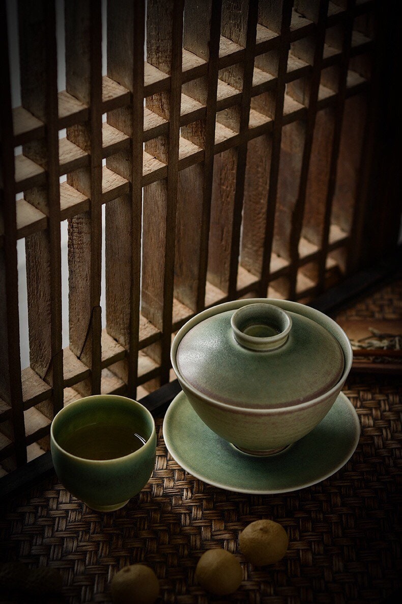 Gohobi Handmade Green gaiwan, Hand painted, vintage, high quality, Rustic, Minimalistic Japanese Tea, Gongfu tea  [Green Glazed collection] 