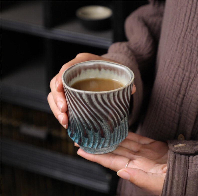 Gohobi Ceramic Japanese style colourful teacup tableware stoneware coffee cup sake cup green tea cup