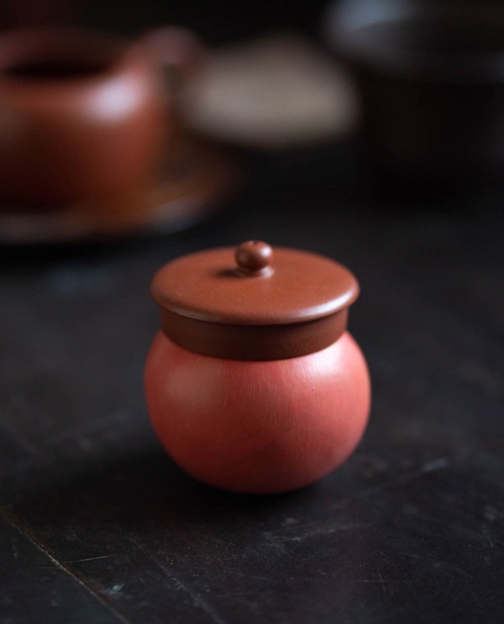 Gohobi Handmade ceramic YiXing clay red green apple Tea ornaments Tea pets Chinese Gongfu tea Japanese Korean tea photography props unique
